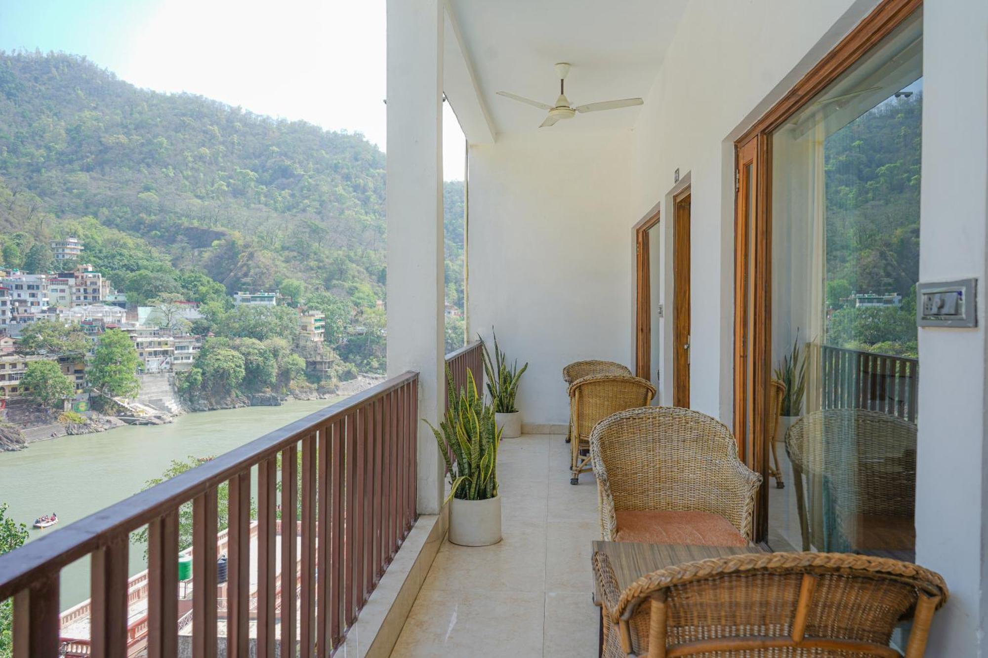 Hotel Ishan - A Ganges Riverside Retreat By Salvus Rishikesh Exterior photo